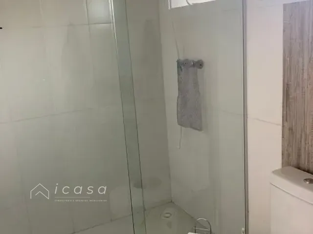 Casa com 300m² 4 quartos e 5 banheiros, à venda, no bairro Piracangaguá em Taubaté