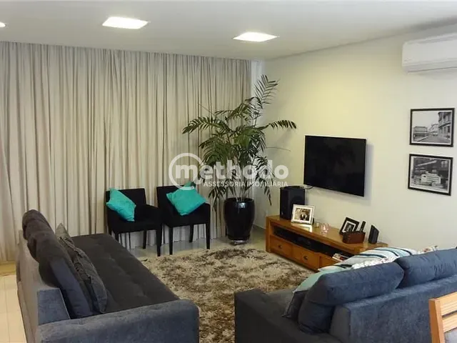 Casa com 360m² 3 quartos e 4 banheiros, à venda, no bairro Swiss Park em Campinas