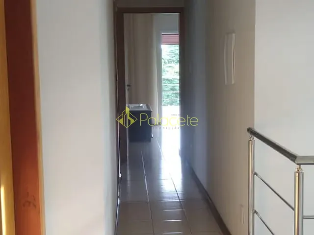Casa com 300m² 4 quartos e 5 banheiros, à venda, no bairro Jardim Independência em Taubaté