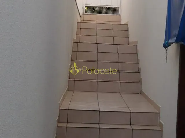 Casa com 300m² 4 quartos e 5 banheiros, à venda, no bairro Jardim Independência em Taubaté