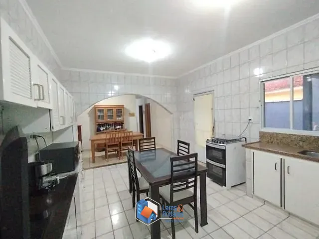 Casa com 200m² 3 quartos e 3 banheiros, à venda, no bairro Antônio Marincek em Ribeirão Preto