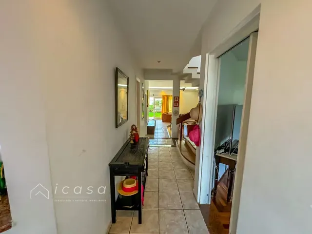 Casa com 360m² 4 quartos e 5 banheiros, à venda, no bairro Jardim das Colinas em São José dos Campos