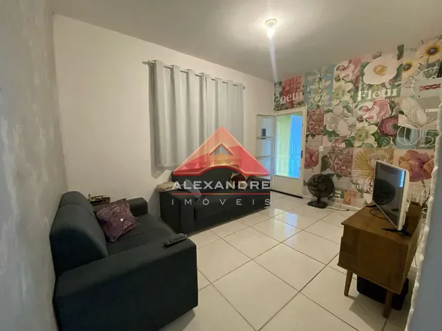 Casa com 219m² 3 quartos e 1 banheiro, à venda, no bairro Jardim dos Bandeirantes em São José dos Campos
