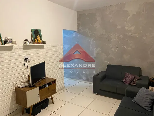 Casa com 219m² 3 quartos e 1 banheiro, à venda, no bairro Jardim dos Bandeirantes em São José dos Campos