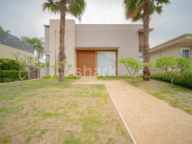 Casa com 1080m² 5 quartos e 8 banheiros, à venda, no bairro Tamboré em Santana de Parnaíba