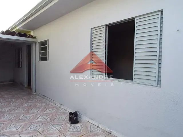 Casa com 250m² 2 quartos e 1 banheiro, à venda, no bairro Vila Tatetuba em São José dos Campos