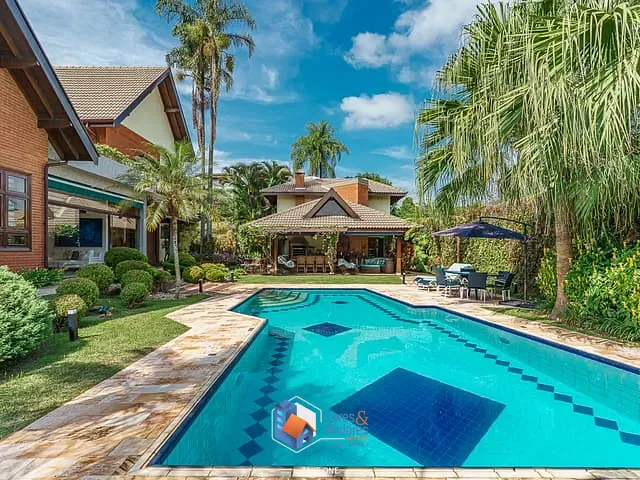 Casa com 1056m² 6 quartos e 7 banheiros, à venda, no bairro Condomínio São Joaquim em Vinhedo