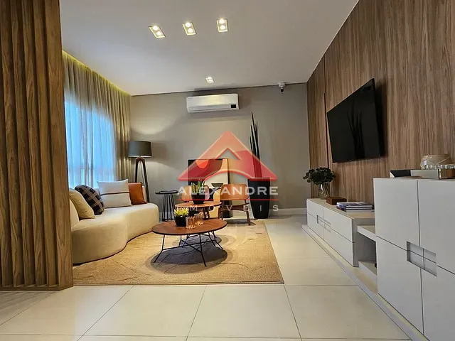 Casa com 250m² 3 quartos e 2 banheiros, à venda, no bairro Villa Branca em Jacareí