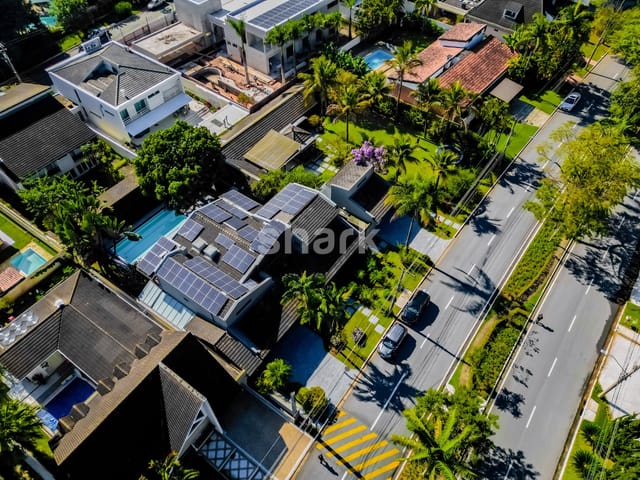 Casa com 1722m² 4 quartos e 7 banheiros, à venda, no bairro Alphaville em Barueri