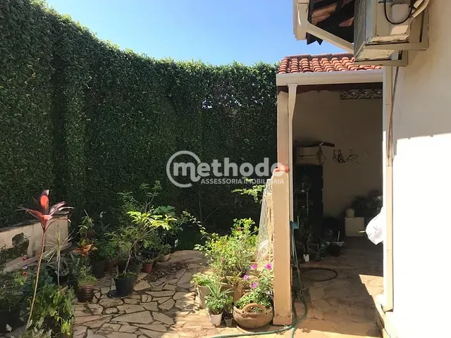 Casa com 397m² 3 quartos e 2 banheiros, à venda, no bairro Parque Taquaral em Campinas