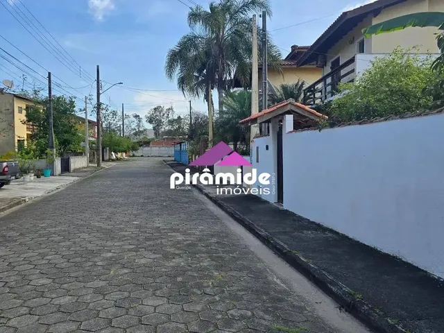 Casa com 10m² 1 quarto e 3 banheiros, à venda, no bairro Portal do Patrimonium em Caraguatatuba