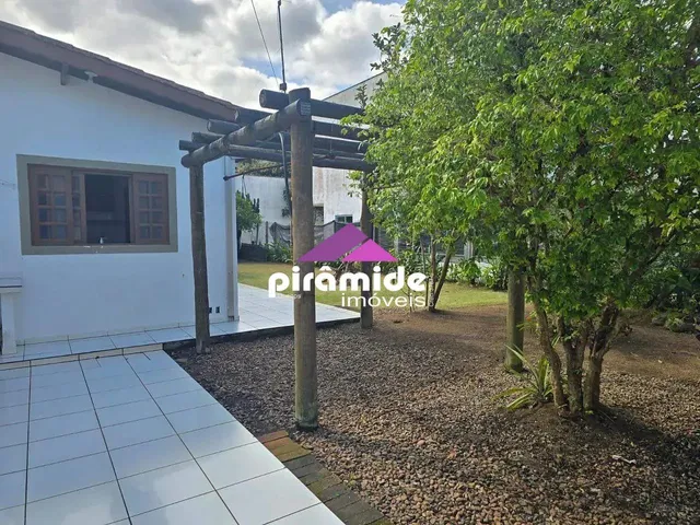 Casa com 10m² 1 quarto e 3 banheiros, à venda, no bairro Portal do Patrimonium em Caraguatatuba