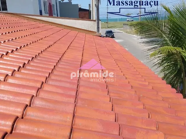 Casa com 150m² 2 quartos e 2 banheiros, à venda, no bairro Massaguaçu em Caraguatatuba