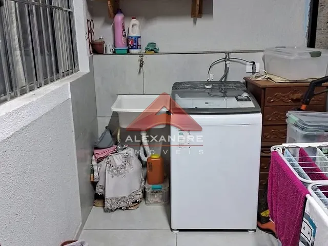 Casa com 125m² 1 quarto e 1 banheiro, à venda, no bairro Residencial Ana Maria em São José dos Campos