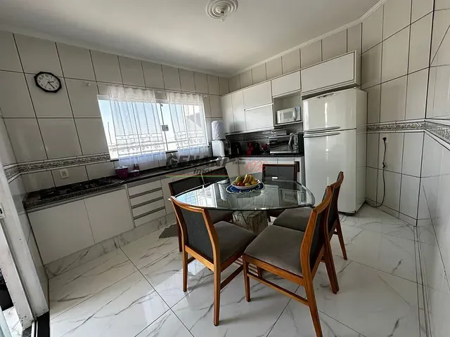 Casa com 250m² 3 quartos e 2 banheiros, à venda, no bairro Jardim Regente em Indaiatuba