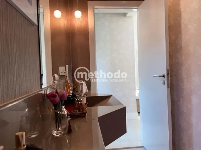 Casa com 700m² 5 quartos e 6 banheiros, à venda, no bairro Chácara São Rafael em Campinas