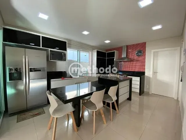 Casa com 700m² 5 quartos e 6 banheiros, à venda, no bairro Chácara São Rafael em Campinas