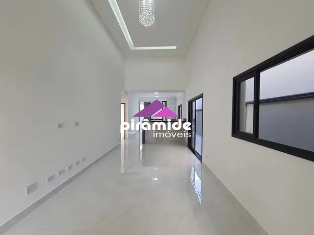 Casa com 10m² 3 quartos e 2 banheiros, à venda, no bairro Jacareí em Jacareí
