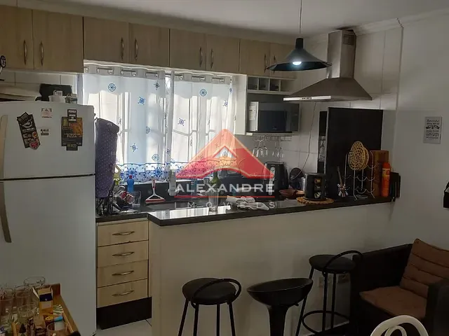 Casa com 94m² 2 quartos e 1 banheiro, à venda, no bairro Parque Industrial em São José dos Campos