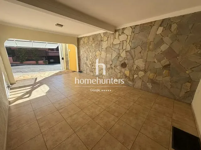 Casa 2 quartos e 3 banheiros, para alugar, no bairro Parque Nova Campinas em Campinas