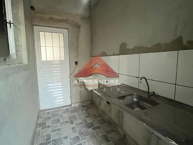 Casa com 136m² 3 quartos e 1 banheiro, à venda, no bairro Jardim Mariana I em São José dos Campos