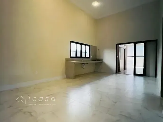 Casa com 300m² 3 quartos e 2 banheiros, à venda, no bairro Residencial Ouro Ville em Taubaté