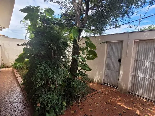 Casa com 296m² 3 quartos e 2 banheiros, à venda, no bairro Jardim Santa Rosália em Sorocaba