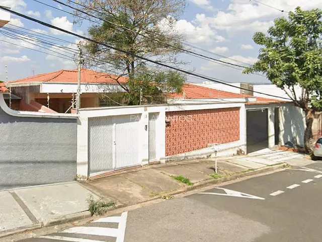 Casa com 296m² 3 quartos e 2 banheiros, à venda, no bairro Jardim Santa Rosália em Sorocaba
