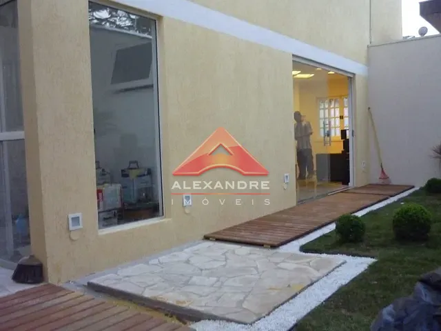 Casa com 200m² 3 quartos e 2 banheiros, à venda, no bairro Jardim das Indústrias em São José dos Campos