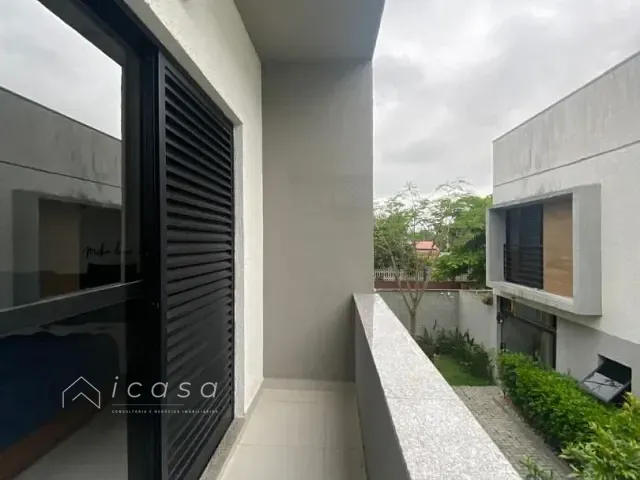 Casa com 101m² 2 quartos e 3 banheiros, à venda, no bairro Pontal de Santa Marina em Caraguatatuba