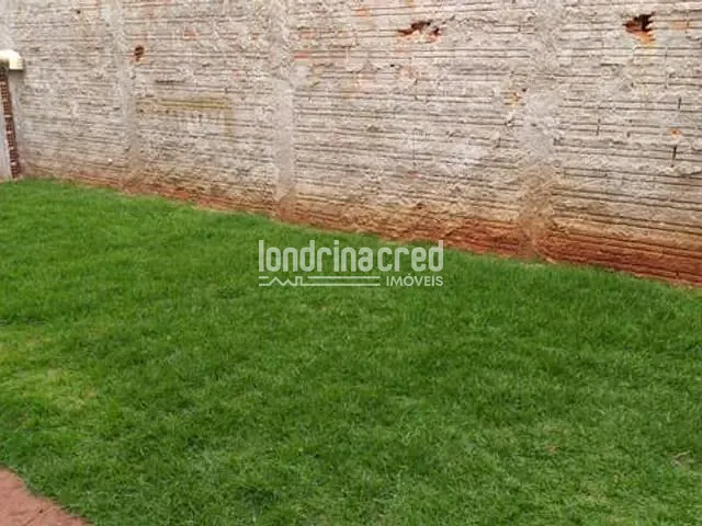 Casa à venda, no bairro Antares em Londrina
