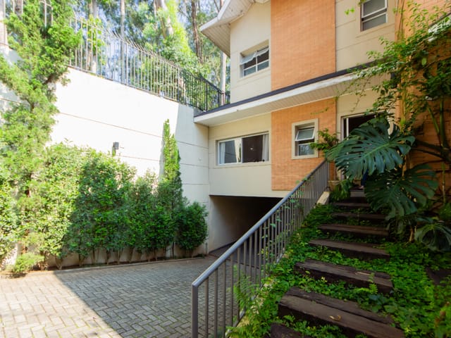 Casa com 843m² 5 quartos e 8 banheiros, à venda, no bairro Alto da Boa vista em São Paulo
