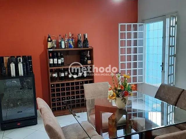 Casa com 300m² 3 quartos e 4 banheiros, à venda, no bairro Jardim Proença em Campinas