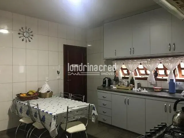 Casa, 4 quartos, 10 m² - Foto 13