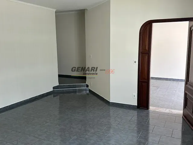Casa com 470m² 3 quartos e 2 banheiros, à venda, no bairro Jardim Dom Bosco em Indaiatuba