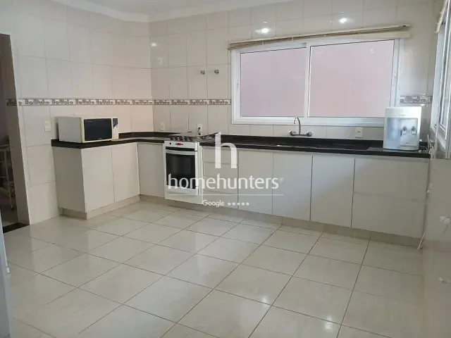 Sobrado com 330m² 3 quartos e 3 banheiros, à venda, no bairro Jardim Monte Verde em Valinhos