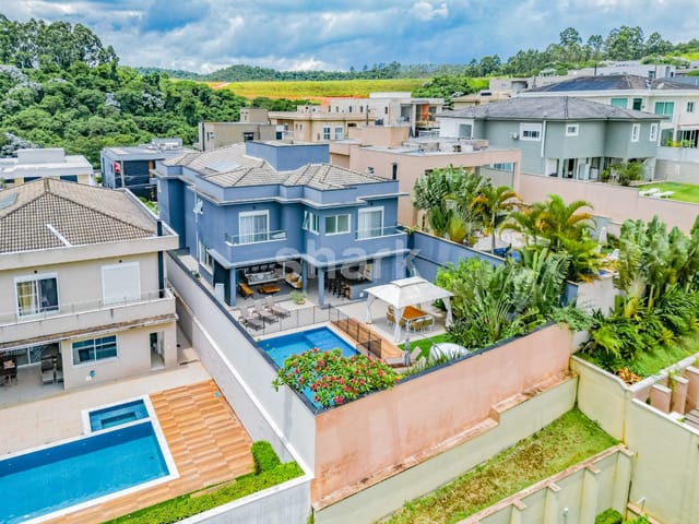 Casa com 598m² 5 quartos e 7 banheiros, à venda, no bairro Paiol Velho em Santana de Parnaíba