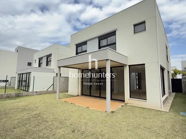 Casa com 300m² 3 quartos e 5 banheiros, à venda, no bairro Alphaville Dom Pedro em Campinas