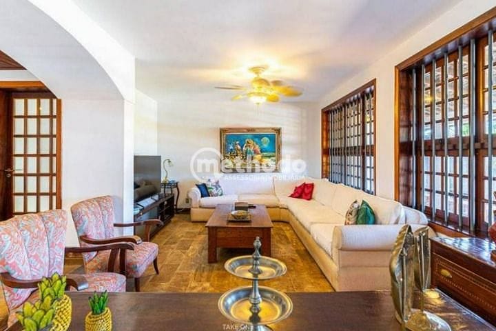 Casa, 4 quartos, 439 m² - Foto 1