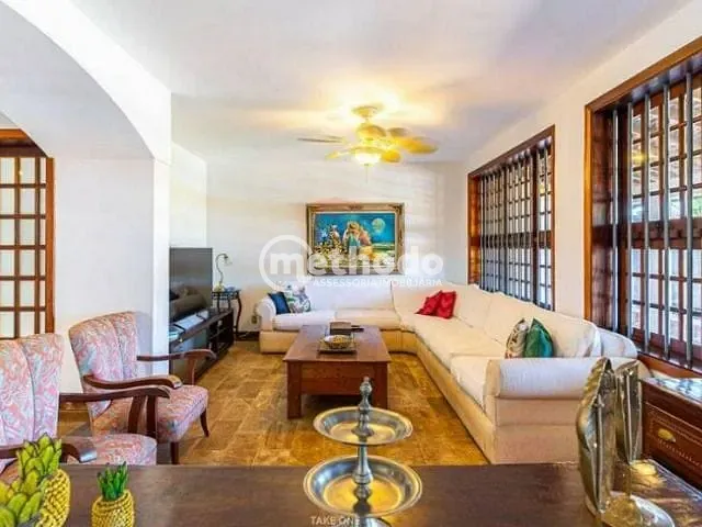 Casa com 1732m² 4 quartos e 6 banheiros, à venda, no bairro Parque Taquaral em Campinas