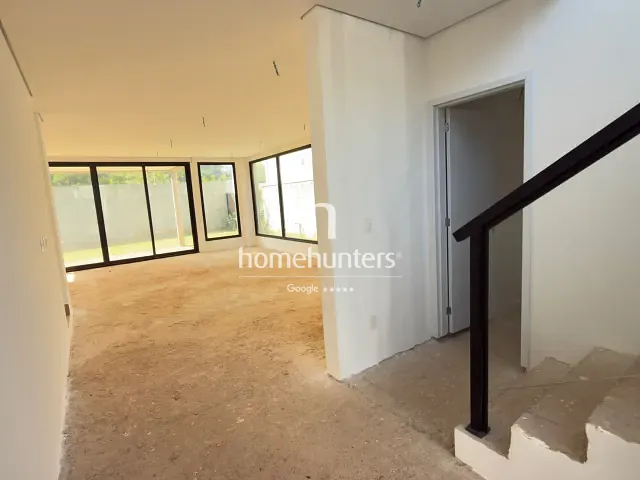 Casa com 300m² 3 quartos e 5 banheiros, à venda, no bairro Alphaville Dom Pedro em Campinas