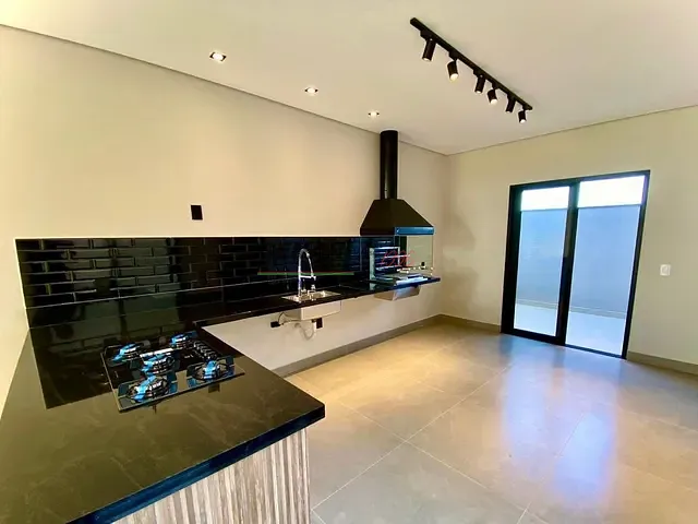 Casa com 150m² 3 quartos e 2 banheiros, à venda, no bairro Parque Barnabé em Indaiatuba