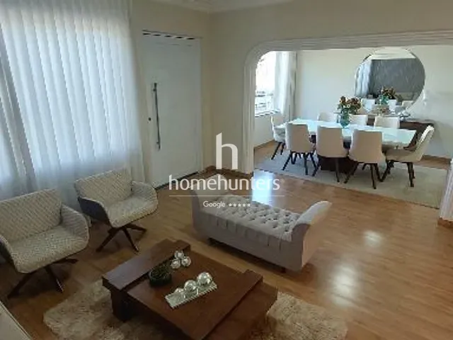 Sobrado com 310m² 3 quartos e 4 banheiros, à venda, no bairro Vila Nogueira em Campinas