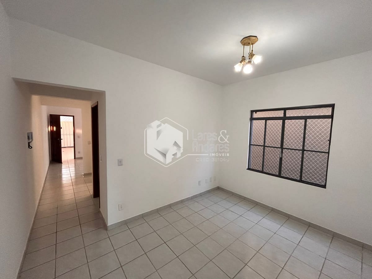 Casa à venda com 3 quartos, 196m² - Foto 17