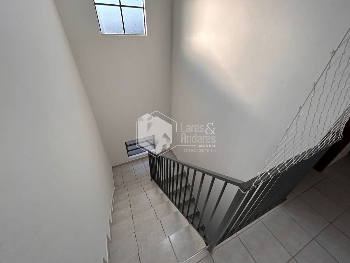Casa à venda com 3 quartos, 196m² - Foto 20