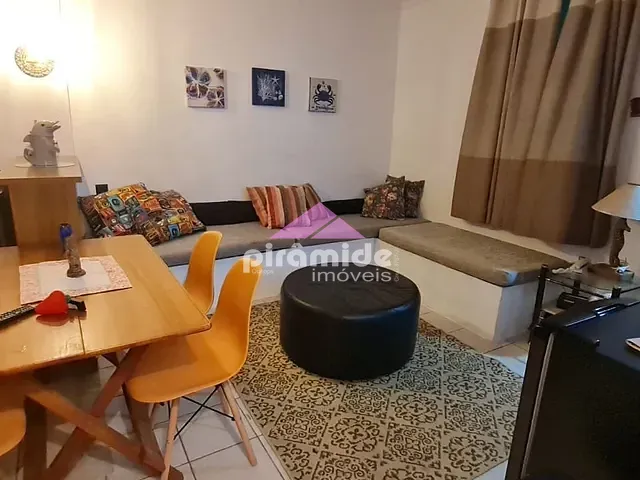 Casa com 70m² 2 quartos e 2 banheiros, à venda, no bairro Jardim Casa Branca em Caraguatatuba