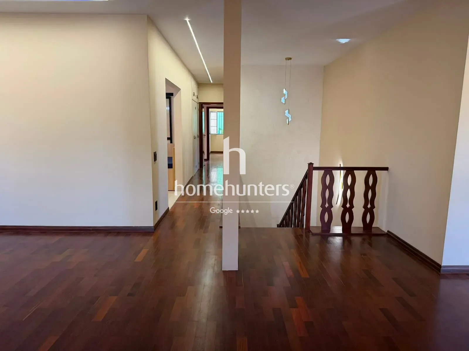 Casa, 5 quartos, 295 m² - Foto 4