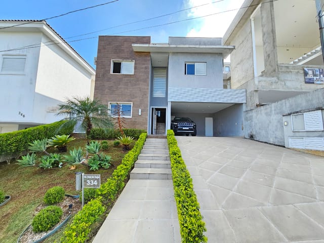 Foto do Casa - Casa no condomínio Valville para venda com 4 quartos, sendo 3 suítes, 360m² | Lares e Andares Imóveis