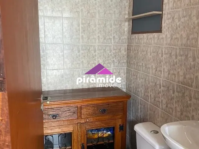 Casa com 225m² 3 quartos e 3 banheiros, à venda, no bairro Cidade Vista Verde em São José dos Campos