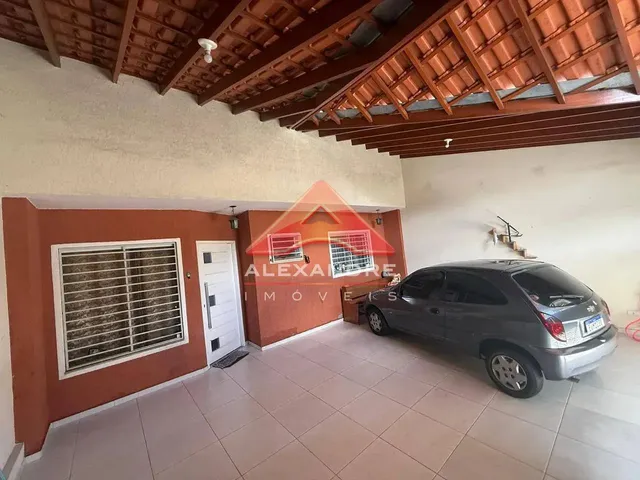 Casa com 173m² 3 quartos e 2 banheiros, à venda, no bairro Vila Industrial em São José Dos Campos